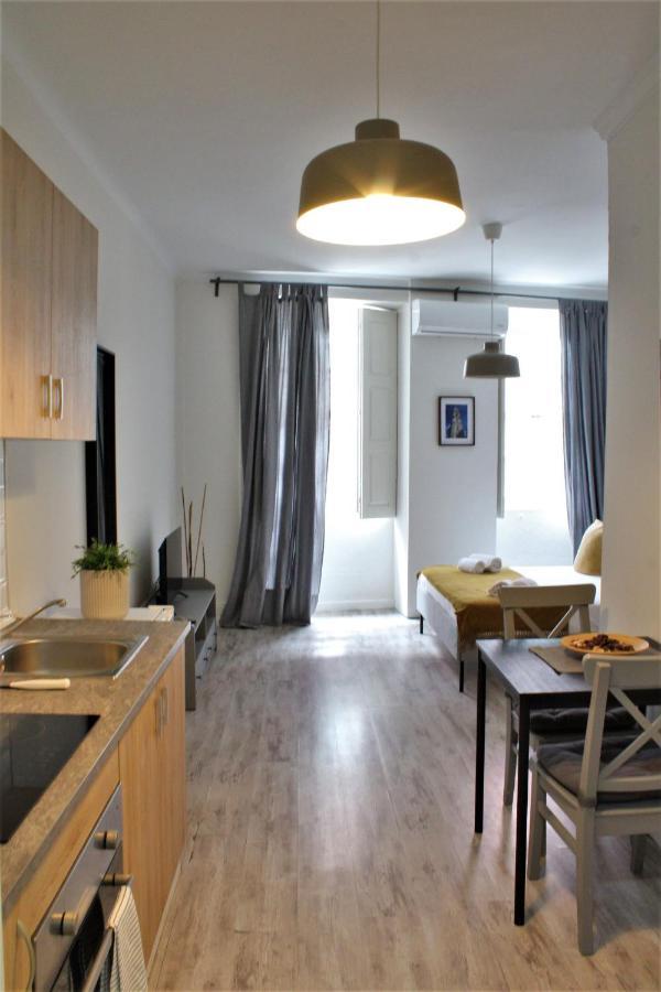 Aparthotel Oporto Entreparedes Екстериор снимка