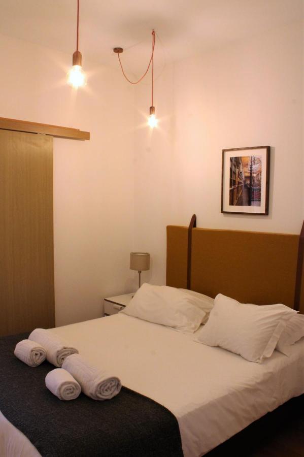 Aparthotel Oporto Entreparedes Екстериор снимка