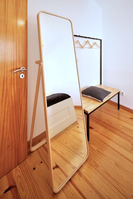 Aparthotel Oporto Entreparedes Екстериор снимка
