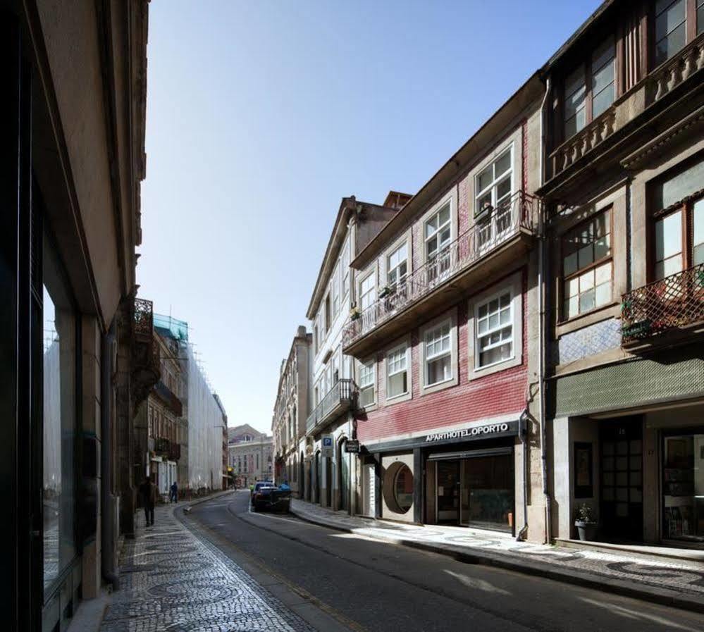 Aparthotel Oporto Entreparedes Екстериор снимка